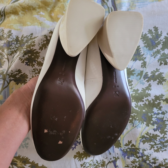 MERCEDES CASTILLO White Pumps - Picture 5 of 8